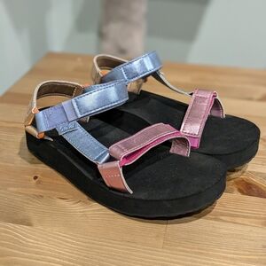 Teva Metallic Colourblock Midform Sandals